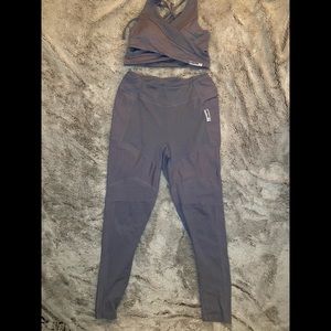 GymShark Multi-Textured Leggings & Sports Bra Set